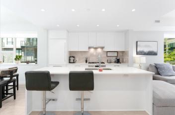13 2728 Acadia Road Vancouver For Sale, R3101917 - StrawHomes.com