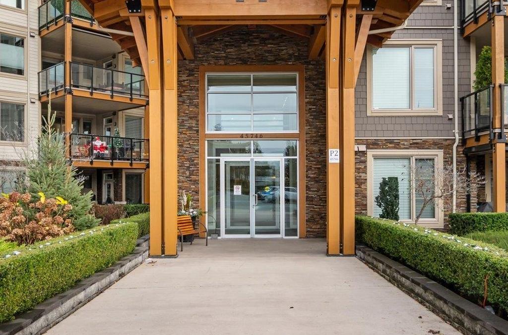 110 45746 Keith Wilson Road Chilliwack For Sale, R3073945 - StrawHomes.com